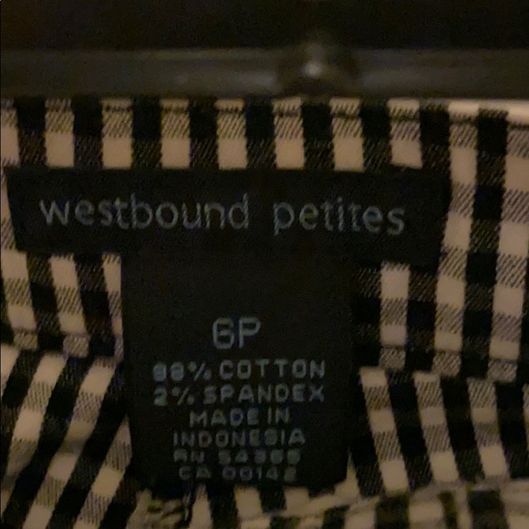 Checked capris - Picture 2 of 2